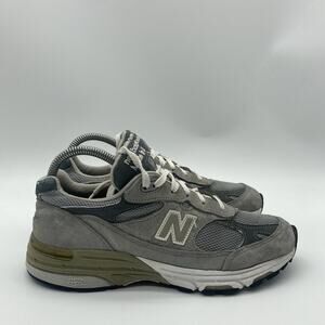 Vtg Mens Size 7 New Balance 993 Gray Suede Sneakers Shoes Made In USA MR993GL